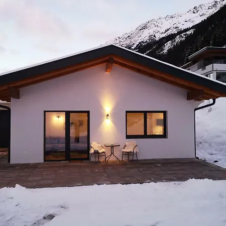 Alpenchalet Pitztal * ザンクト・レオンハルト・イム・ピッツタール